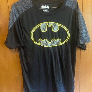 DC Comics Batman Black and Yellow Short Sleeve Tee